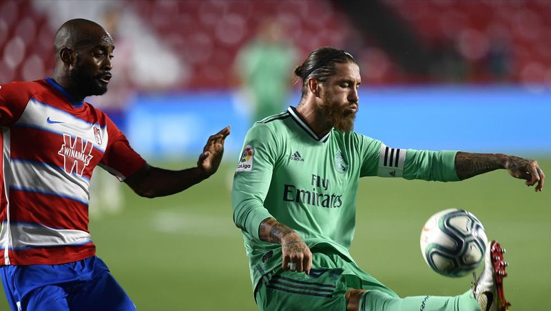 tuong thuat granada 1-2 real madrid: vong 36 la liga 2019/2020 hinh 2