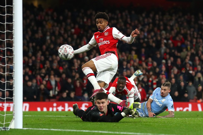 doi hinh du kien cua arsenal truoc liverpool: david luiz linh "an tram"? hinh 9