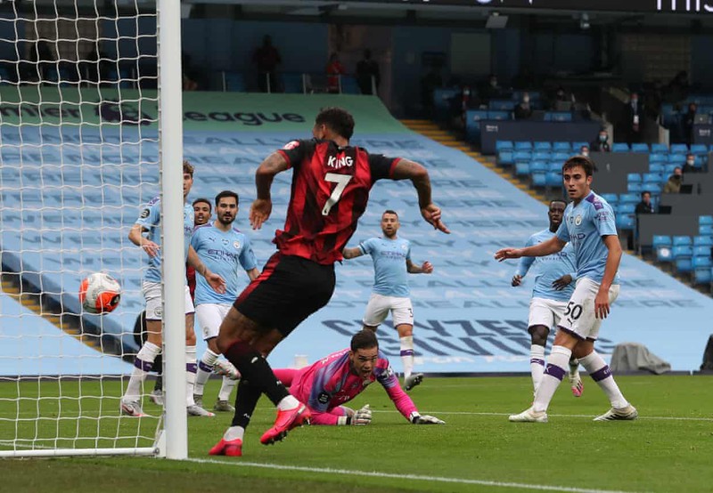 toan canh man city 2-1 bournemouth: niem vui nhan doi hinh 6