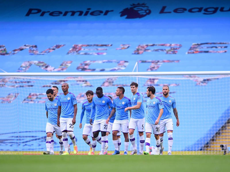 toan canh man city 2-1 bournemouth: niem vui nhan doi hinh 8