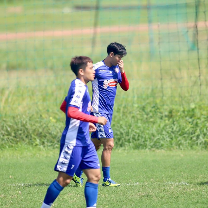 cong phuong, bui tien dung doi nang tap luyen truoc tran gap ha noi fc hinh 3