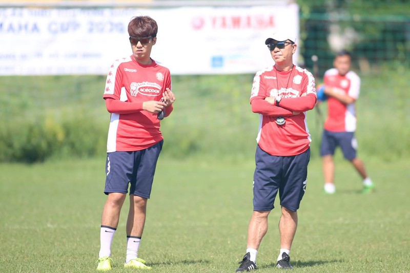 cong phuong, bui tien dung doi nang tap luyen truoc tran gap ha noi fc hinh 7