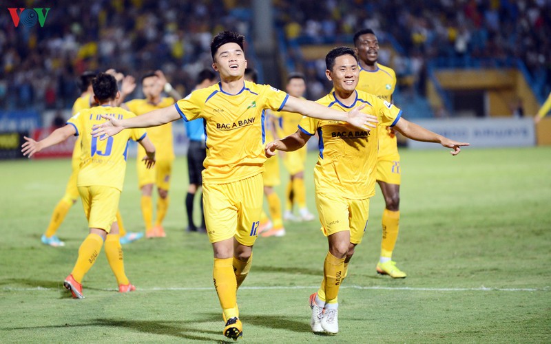 slna de nghi ket thuc v-league 2020, trao chuc vo dich cho sai gon fc hinh 1