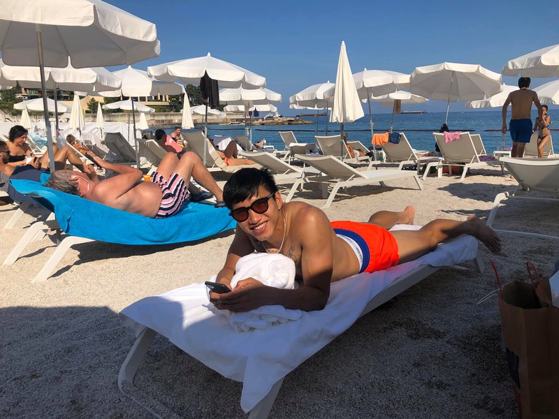doan van hau sang italia du lich, toi tham dai ban doanh juventus hinh 5