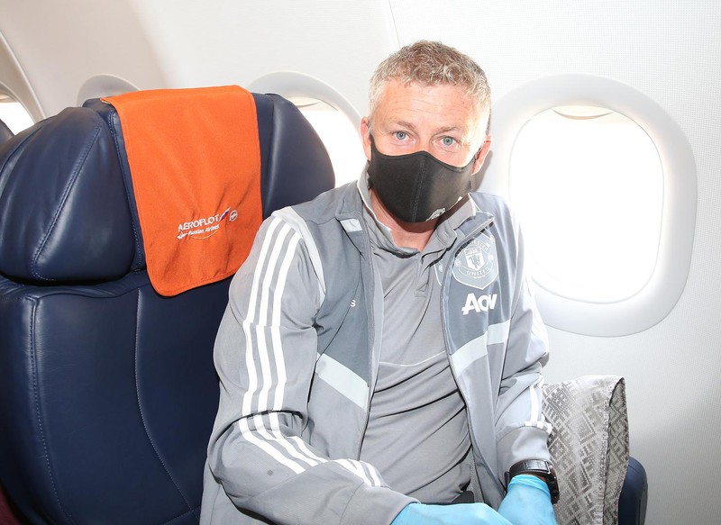 dan sao mu tu tin hanh quan sang duc chinh phuc chuc vo dich europa league hinh 2