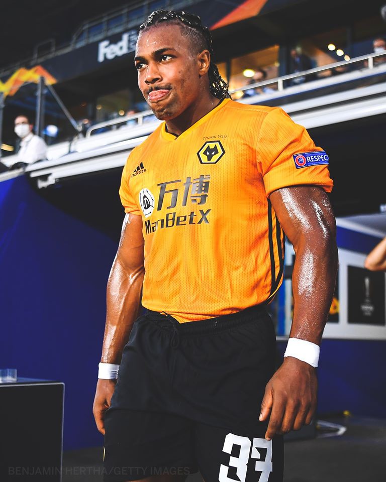 trai nghiem kinh hoang cua 2 hau ve sevilla khi chay dua voi adama traore hinh 1