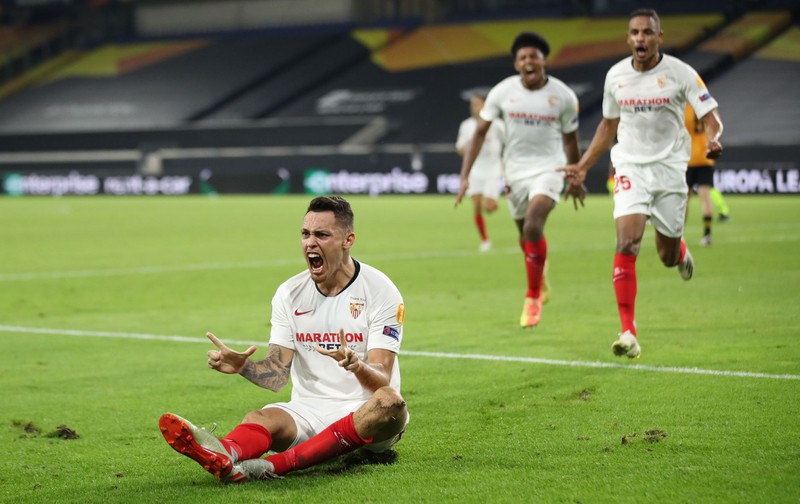 trai nghiem kinh hoang cua 2 hau ve sevilla khi chay dua voi adama traore hinh 8