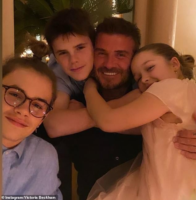 david beckham ngot ngao om vo trong ky nghi don nam moi o marocco hinh 5