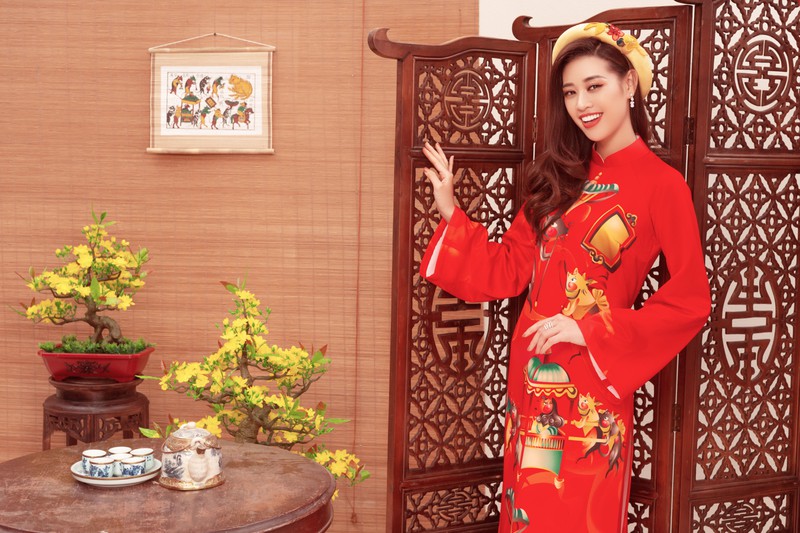 hoa hau, a hau hoan vu viet nam chuc tet qua bo anh chao nam moi hinh 2