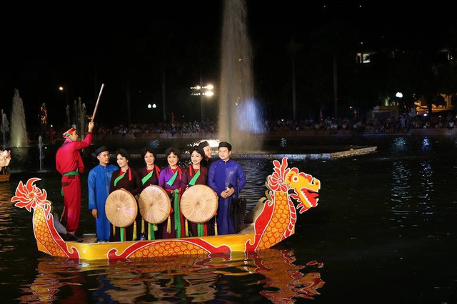 ve kinh bac don xuan cung nguoi quan ho hinh 1