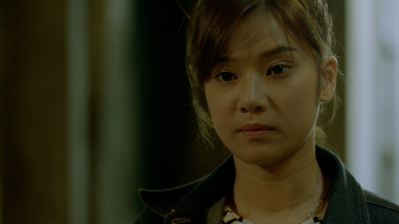 chuyen showbiz: khanh thi va chong tre mac do doi, tinh tu tren bien hinh 3