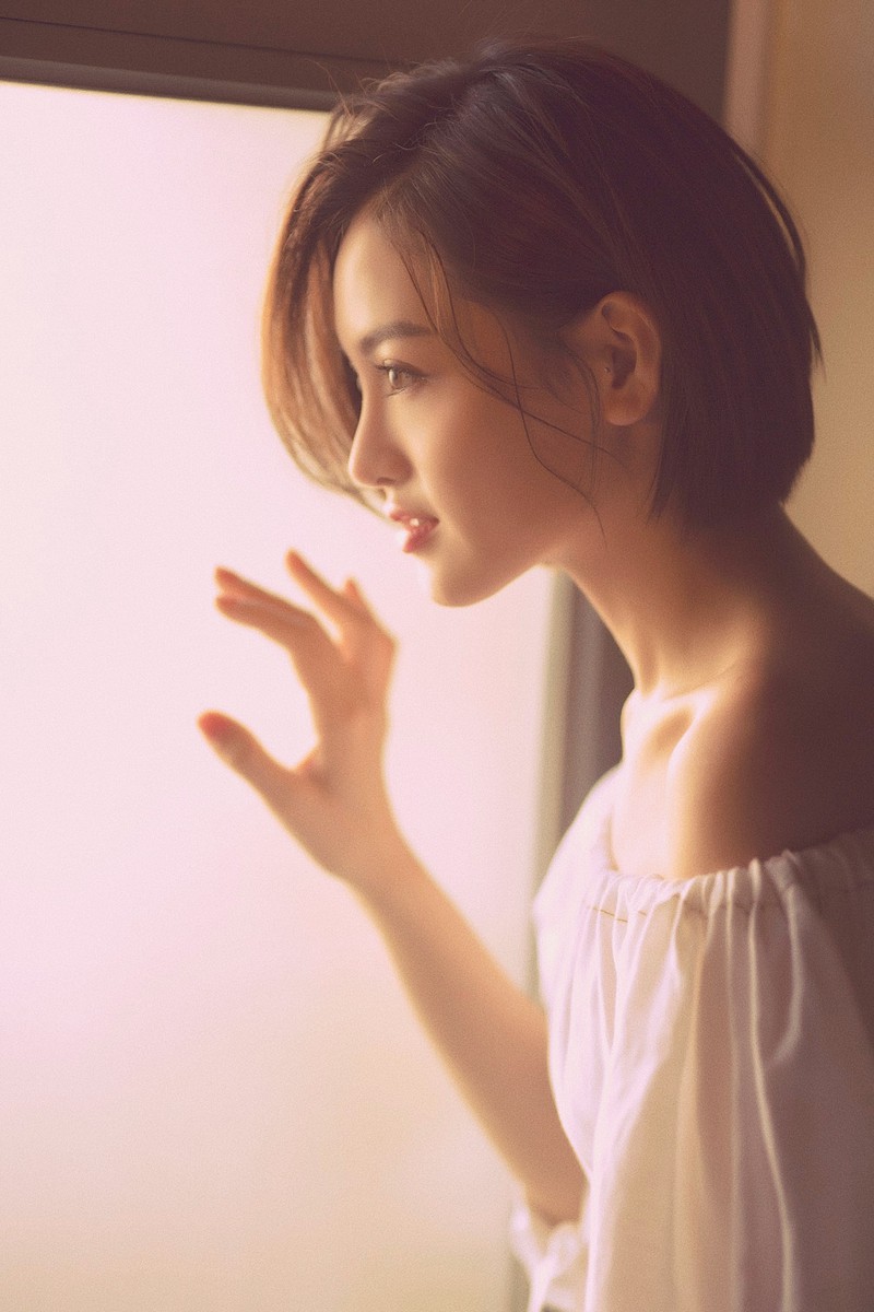 thuy anh: toi luon nghi minh chi moi 18 tuoi hinh 1