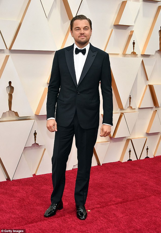 "tinh tre" cua leonardo dicaprio dep hut mat tren tham do oscar  hinh 8