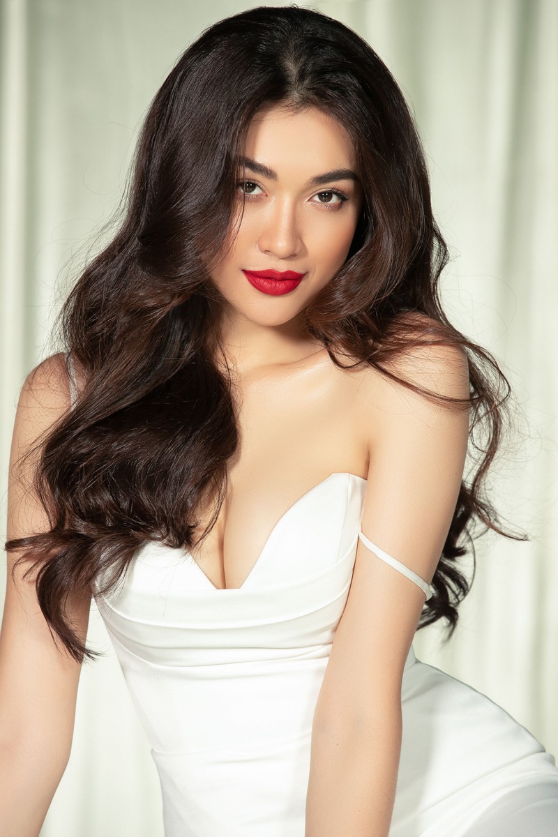nhan ngay valentine, cac hoa hau hoan vu viet nam quy tu trong bo anh dac biet hinh 13