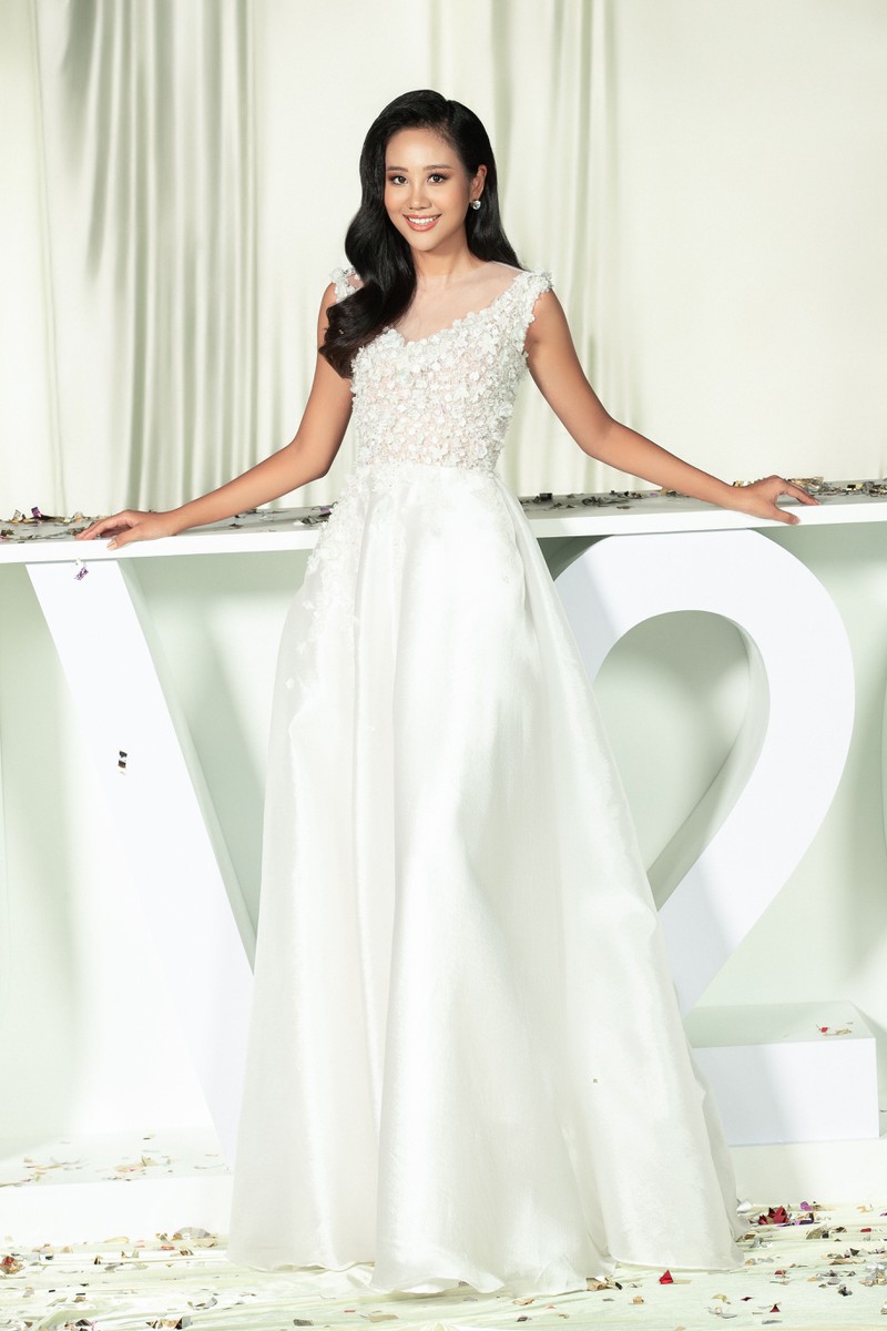 nhan ngay valentine, cac hoa hau hoan vu viet nam quy tu trong bo anh dac biet hinh 6