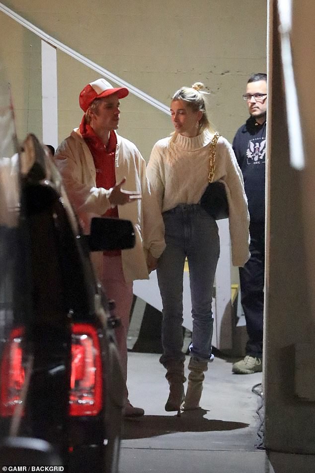 justin bieber tinh tu nam tay ba xa di nha tho luc toi muon hinh 2