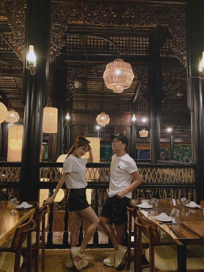 truong giang dien do doi voi nha phuong, 'tron con' di choi valentine muon hinh 1