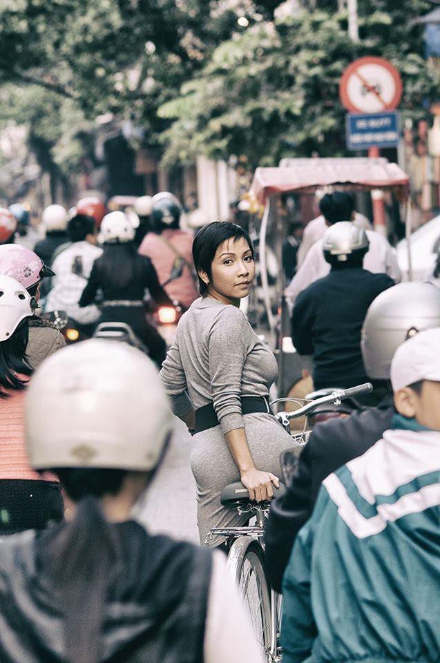 ngam my linh thuo 'toc ngan, mat bo cau rat hien' hinh 10