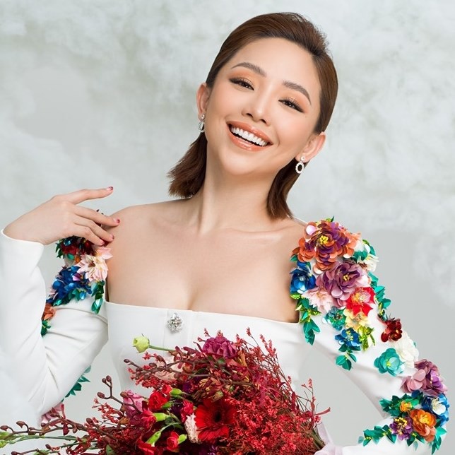 nghe si viet khuyen khan gia phong chong trong thoi dich covid-19 hinh 2