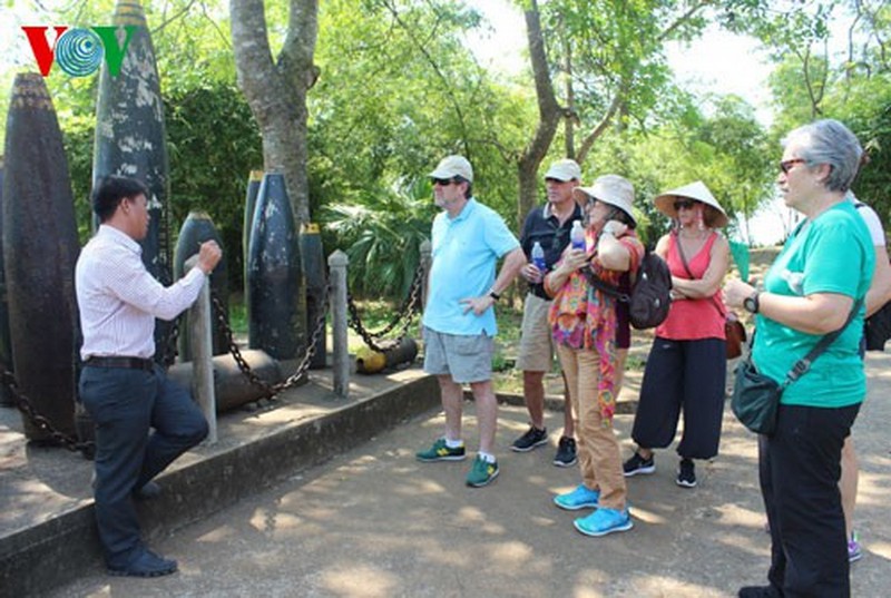 tam dung don khach tai cac di tich, diem tham quan tai quang tri hinh 3