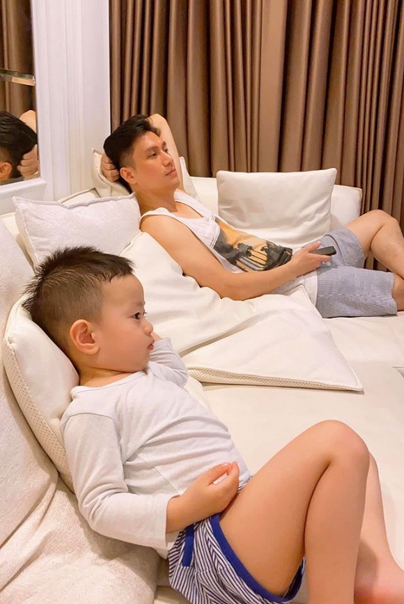 chuyen showbiz: thuc hu viet anh va vo cu tai hop sau vai thang ly hon hinh 1