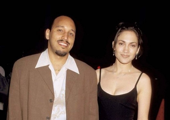 "tinh cu" jennifer lopez qua doi o tuoi 51 hinh 1