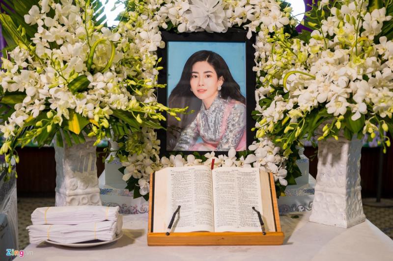 nsnd hong van mong mai phuong 'som len thien dang' hinh 1