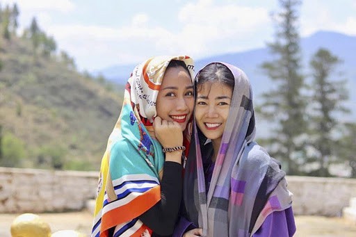 chuyen showbiz: hoa minzy vo tinh tiet lo gioi tinh con dau long? hinh 6
