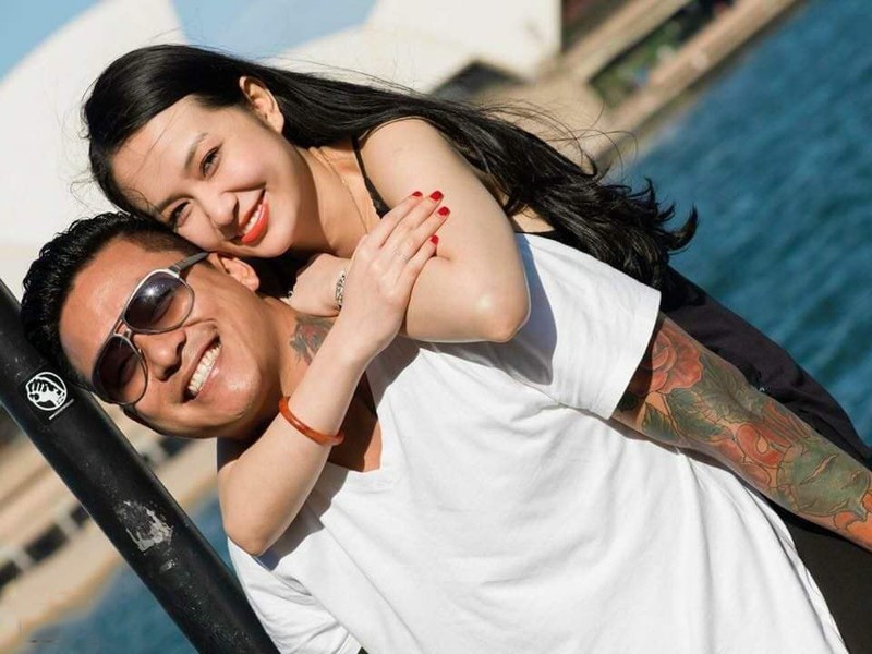 chuyen showbiz: he lo moi quan he that su giua dong nhi va me chong hinh 4