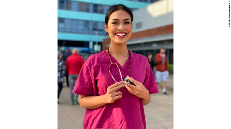 hoa hau anh tro ve que nha tham gia chong dich covid-19 hinh 1