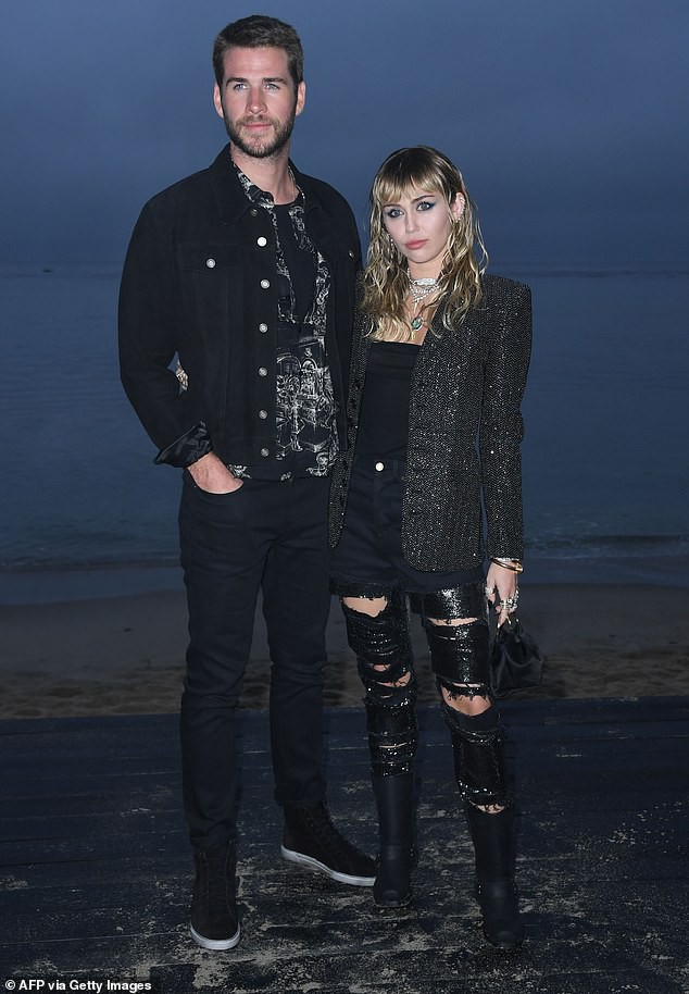 liam hemsworth chia se bi quyet giu can bang sau khi ly hon miley cyrus hinh 1