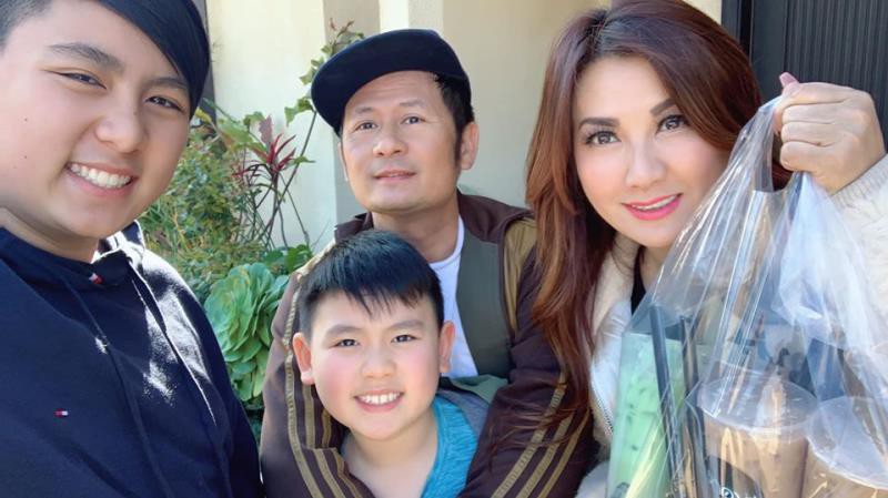 nghe si viet dong cua co so kinh doanh, ban hang onine vi dich covid-19 hinh 5