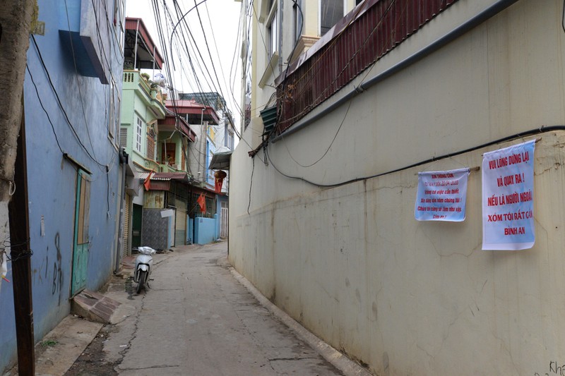 nguoi dan pho nui son la chung tay phong, chong dich covid-19 hinh 1