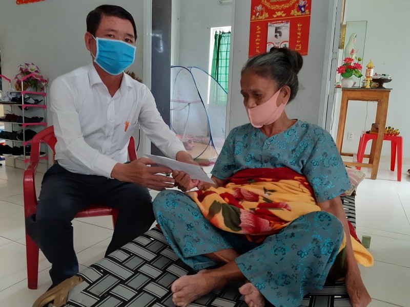 ho tro khan cap nguoi ngheo bi anh huong dich covid-19 tai da nang hinh 3