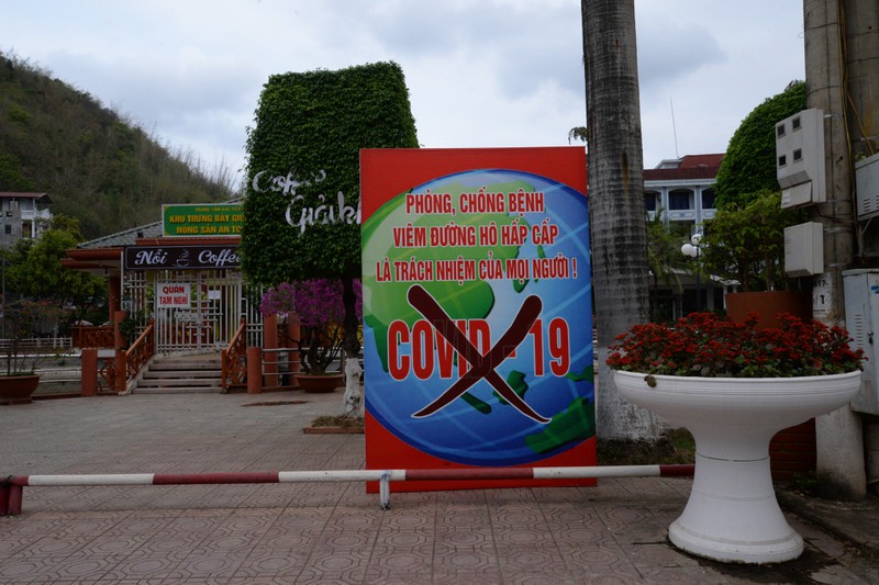 nguoi dan pho nui son la chung tay phong, chong dich covid-19 hinh 4