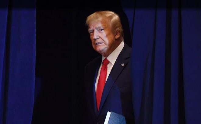 ty le ung ho tong thong donald trump giam 6 diem so voi thang truoc hinh 1
