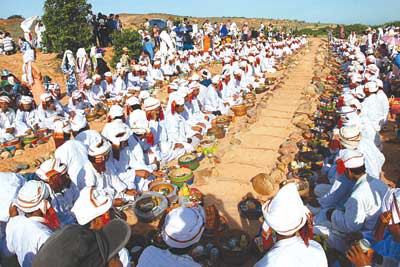 tet co truyen ramuwan - ramadan tron bon dao va an toan hinh 1