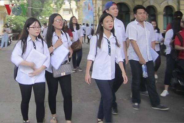nhung dia phuong dau tien cho hoc sinh di hoc tro lai hinh 1