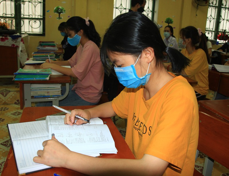 anh: hoc sinh yen bai hao hung tro lai lop hoc sau ky nghi dai hinh 14