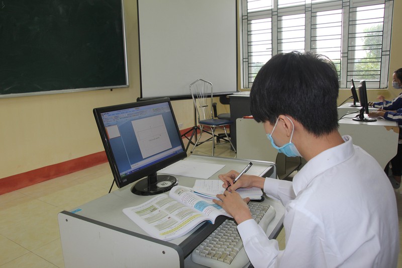 anh: hoc sinh yen bai hao hung tro lai lop hoc sau ky nghi dai hinh 7
