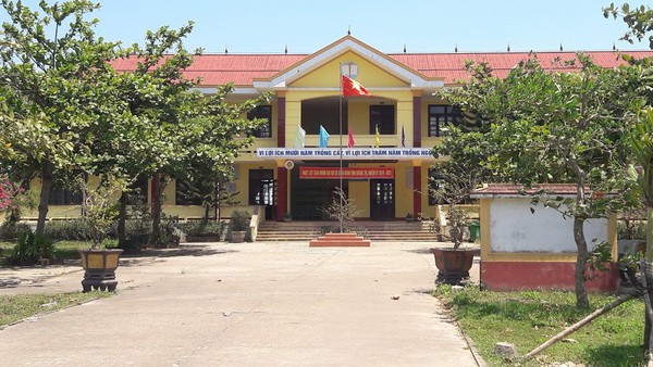 quang tri tra lai truong hoc cho nganh giao duc don hoc sinh tro lai truong hinh 1