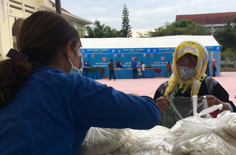 anh: gian hang 0 dong o lai chau, noi dai yeu thuong hinh 13