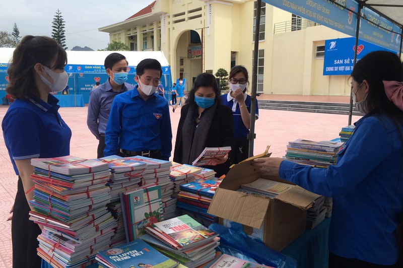 anh: gian hang 0 dong o lai chau, noi dai yeu thuong hinh 18