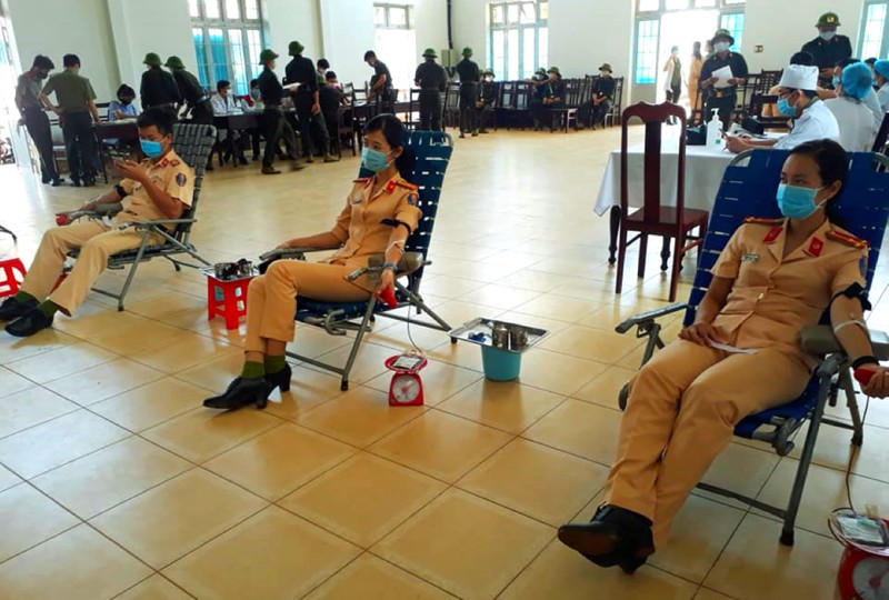 hon 1.700 don vi mau tinh nguyen trong thang cach ly tai dak lak hinh 1