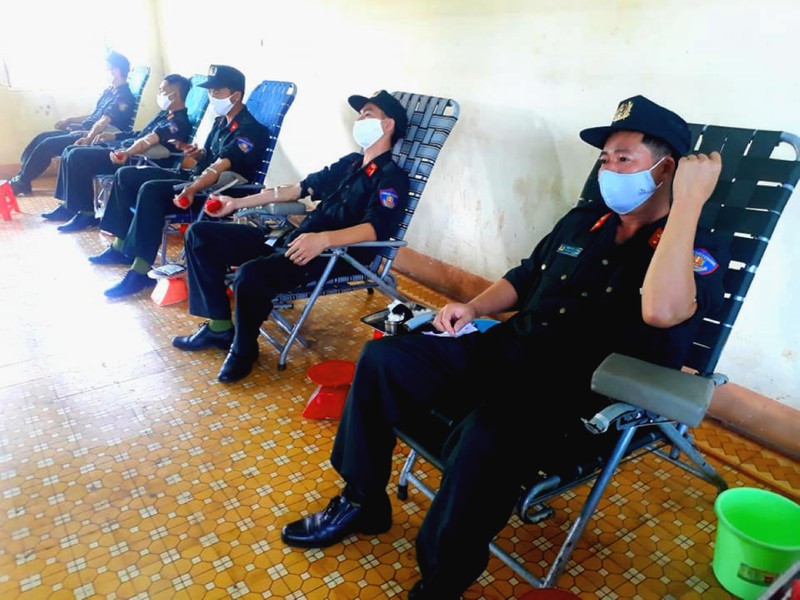 hon 1.700 don vi mau tinh nguyen trong thang cach ly tai dak lak hinh 2