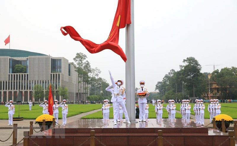le thuong co tai quang truong ba dinh trong ngay thong nhat 30/4 hinh 11