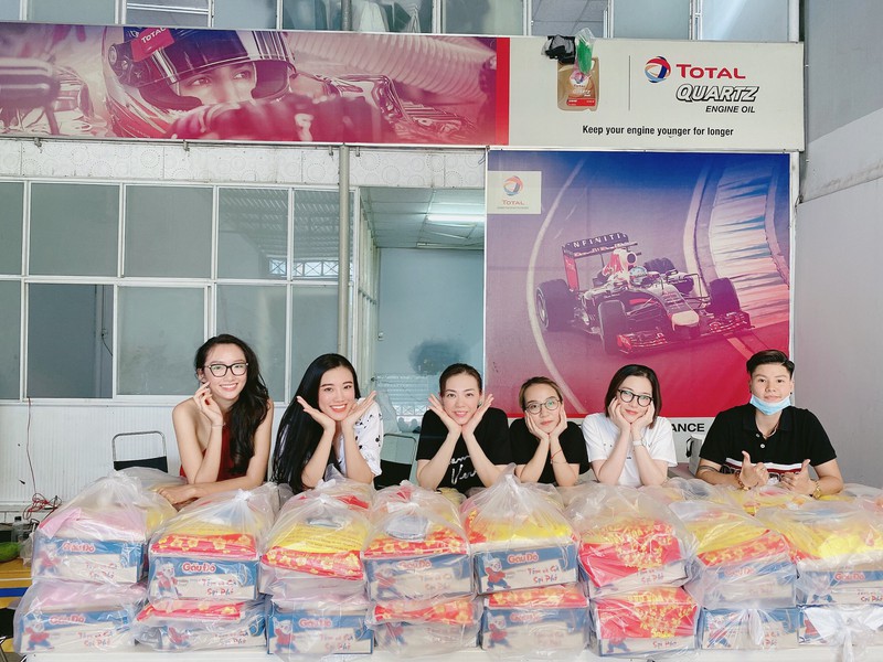 het lenh cach ly, a hau kim duyen tiep tuc cac hoat dong thien nguyen hinh 5