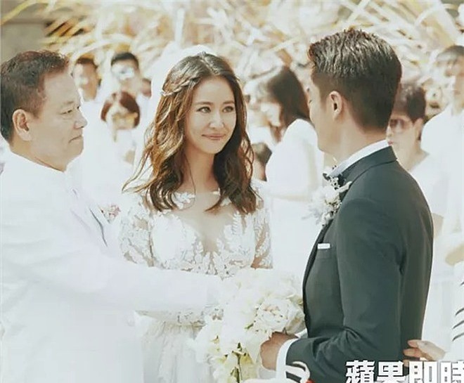 chuyen showbiz: vo hoang yen len tieng khi bi to quang cao kem tron hinh 5