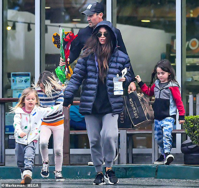 "bieu tuong goi cam" megan fox mac do xue xoa den hieu thuoc hinh 4