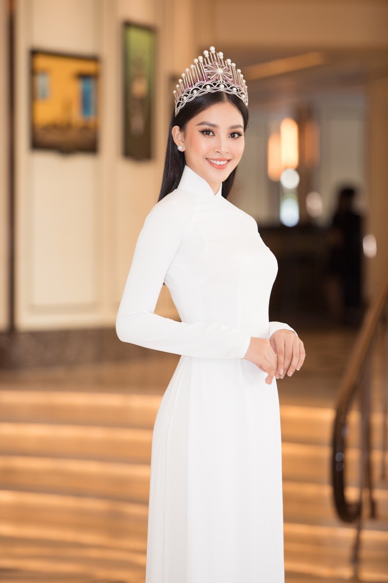 tieu vy hoi ngo phuong nga, thuy an tai hop bao khoi dong hhvn 2020 hinh 1